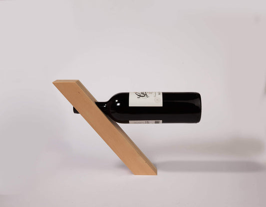 Weinständer aus Zirbenholz