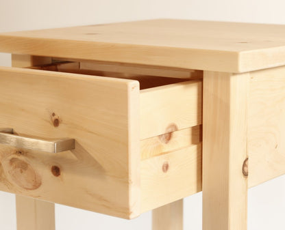 Hocker mit Schublade