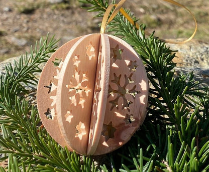 Weihnachtskugel Schneeflocke