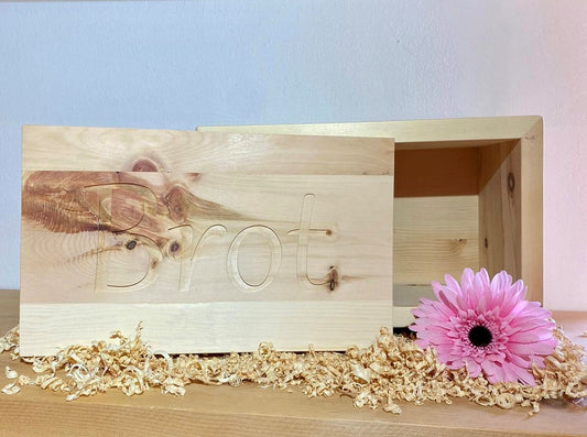 Brotkisten aus Zirbenholz